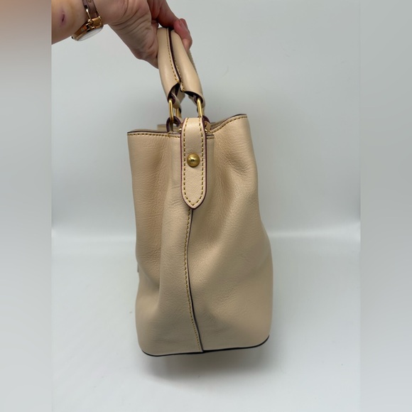 Dooney & Bourke Florentine Leather Brenna Bag in Color Bone RARE - Picture 6 of 8